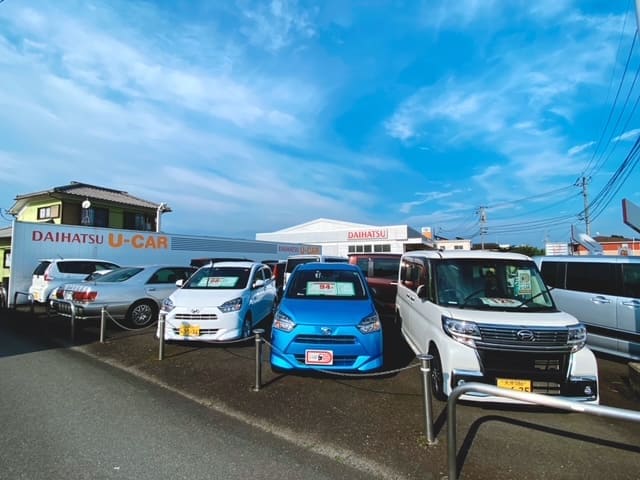 中古車展示場